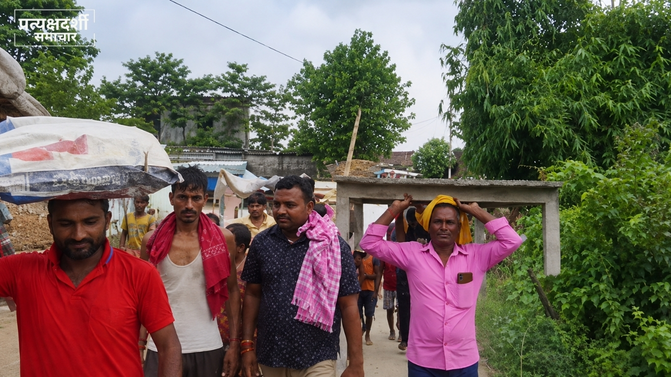 nepal-flood-bihar-high-alert-gandak-six-districts-valmikinagar-barrage.jpg 
