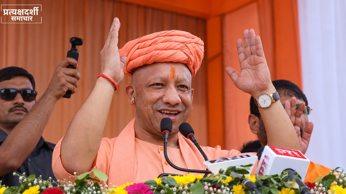 yogi-adityanath-bjp-up-election-2027-trump-card.jpg  