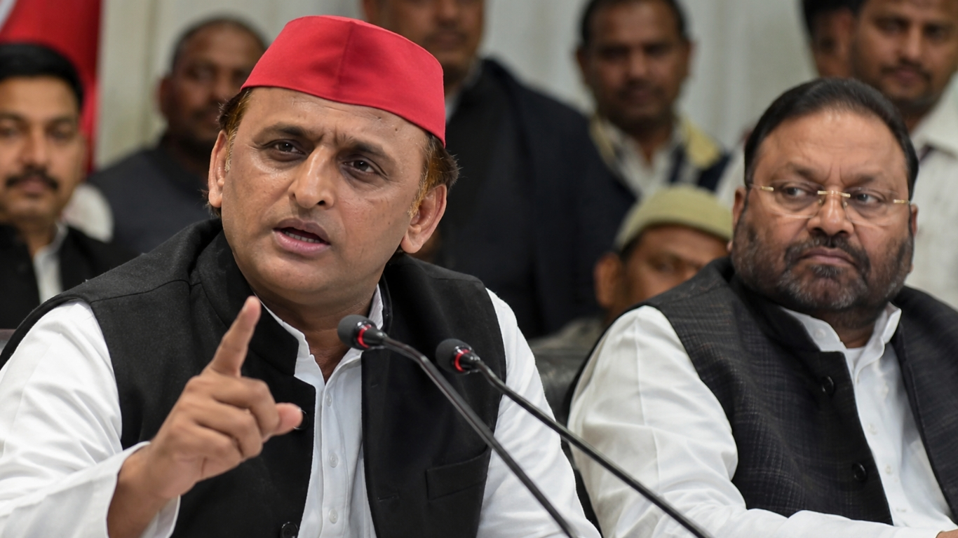 pd-news-akhilesh-yadav-swami-prasad-maurya-india-alliance-30oct2026-og.webp 