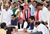 ‘अखिलेश के बिना सब सूना है’, कांग्रेस की 150 सीटों की मांग पर बृजभूषण सिंह के बयान से बढ़ी सियासी हलचल