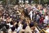 पटना में दारोगा भर्ती-BPSC को लेकर हजारों छात्र सड़क पर, JP गोलंबर पर बैरिकेडिंग तोड़ी; CM आवास घेरने निकले