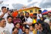 नेपाल बाढ़ पीड़ितों के बीच पहुंचे सोनू सूद, खाना-कंबल बांटकर बोले—उजड़ी जिंदगी फिर बसाएंगे
