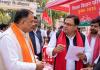 UP MLC Election: योगी के गढ़ में सपा प्रत्याशी के बूथ पर पहुंचे BJP के MLC! लगे अखिलेश यादव के नारे