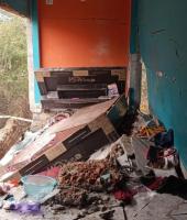 चंदौली धमाके के आरोपी अब भी फरार