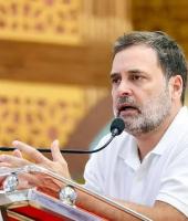 वैश्विक संकट के बीच ट्रेड की जंग—भारत की डील पर सियासी टकराव तेज