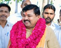 अमरेश कुमार कौन हैं? मोहनलालगंज से पहली बार बने BJP विधायक, जानिए शिक्षा, संपत्ति और पूरा राजनीतिक सफर