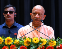 CM Yogi in Gorakhpur: '9 साल में यूपी की अर्थव्यवस्था हुई 3 गुना', माफिया पर भी दिया बड़ा बयान