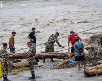 बाढ़ अपने साथ बहाकर लाई बैंक की तिजोरी! 92.68 लाख नेपाली रुपये निकालने के आरोप में 29 गिरफ्तार