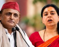 पूर्व IAS दिव्या मित्तल को अखिलेश यादव का खुला ऑफर, बोले—अब हरा-लाल गमछा डालने का फैसला करें