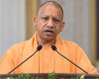 UP में Ola-Uber को टक्कर देने उतरी Bharat Taxi, ड्राइवरों से Zero Commission और ₹5 लाख की सुरक्षा का वादा