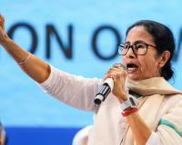‘पहले शिवसेना-NCP, अब TMC को तोड़ा’, चुनाव चिन्ह विवाद पर ममता बनर्जी ने BJP पर लगाए आरोप