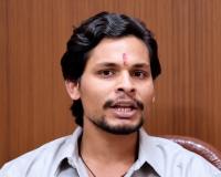 पॉडकास्ट में डींगे, बुलंदशहर से गिरफ्तारी और अब पुलिस कस्टडी: जानिए स्वतंत्र भारद्वाज पर कैसे कसता गया शिकंजा
