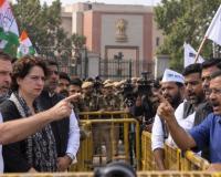 कल INDIA मार्च से दूर, आज प्रदर्शन में AAP: कांग्रेस ने पूछा—‘अब याद आया?’ सौरभ ने खरगे से की शिकायत