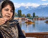 Mehbooba Mufti News: 'कश्मीर की खामोशी को BJP शांति समझ रही है', महबूबा मुफ्ती का केंद्र पर हमला; अनुच्छेद 370 को लेकर उठाए सवाल