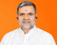 UP MLC Election: वोटिंग से पहले BJP के अपने MLC ने खोला मोर्चा! आजमगढ़, मऊ और बलिया के अफसरों पर गंभीर आरोप
