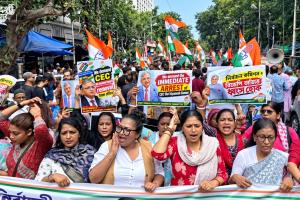CEC ज्ञानेश कुमार के खिलाफ सड़कों पर कांग्रेस, लखनऊ से कोलकाता तक प्रदर्शन; इस्तीफे और गिरफ्तारी की मांग