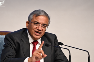 SIR पर 14 आपत्तियों के दावे के बाद EC की 8-Point सफाई—‘अलग राय सामान्य, सभी अंतिम फैसले सर्वसम्मति से’