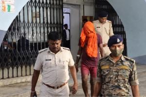 जमशेदपुर में खड़े ट्रेलर से टकराई तेज रफ्तार कार, मंत्री दीपिका पांडेय की बेटी तृषा समेत चार की मौत