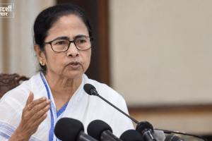 TMC का नाम-सिंबल फ्रीज होते ही ममता बनर्जी का जवाब, ‘कड़े विरोध’ के साथ EC को भेजे नए नाम और चुनाव चिह्न के विकल्प