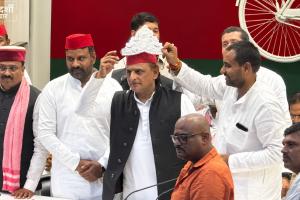 UP चुनाव 2027 से पहले सपा में शामिल हुए मयंक द्विवेदी, 2024 में BSP से लड़ा था लोकसभा चुनाव