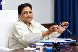 मायावती का बड़ा संगठनात्मक दांव, अतर सिंह राव को 9 राज्यों की कमान; जानिए BSP के नए पावर स्ट्रक्चर में किसे क्या मिला