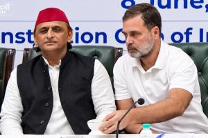 साथ लड़ेंगे, फिर 403 सीटों पर अलग-अलग तैयारी क्यों? UP में सपा-कांग्रेस के बीच सीट बंटवारे का पेच