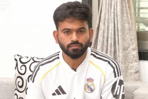 दिल्ली में हिरासत के बीच अभिजीत दीपके की दादी का निधन, हिंगोली में सावित्रीबाई ने ली अंतिम सांस