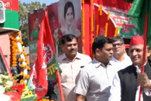 दशहरे पर अखिलेश का ‘रामराज’ संदेश, UP 2027 के लिए PDA रथ रवाना; BJP पर हमला