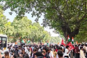 SIR Protest: चुनाव आयोग की ओर मार्च शुरू, ज्ञानेश कुमार को हटाने की मांग! दिल्ली में पुलिस-RAF तैनात, देशभर में प्रदर्शन का ऐलान