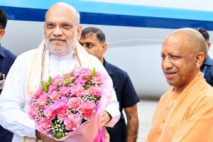UP चुनाव 2027: अमित शाह की बैठक में BJP नेताओं के निजी पोस्टरों पर रोक! अब सिर्फ योगी सरकार के काम दिखेंगे, विनोद तावड़े की नई रणनीति