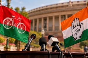 खरगे के बयान पर रामगोपाल यादव की दो टूक, मायावती ने भी उठाए सवाल  