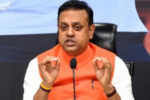राहुल गांधी को 'नालायक नेता' कहकर बरसे संबित पात्रा, पूछा—राष्ट्रपति को सबूत क्यों नहीं दिए?