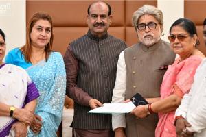 TMC के 20 बागी सांसदों की सदस्यता पर खतरा! लोकसभा स्पीकर से मांगे 15 दिन और