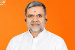 UP MLC Election: वोटिंग से पहले BJP के अपने MLC ने खोला मोर्चा! आजमगढ़, मऊ और बलिया के अफसरों पर गंभीर आरोप