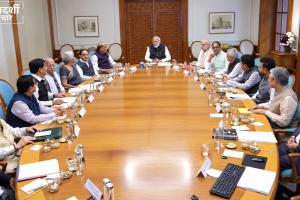 महिला आरक्षण पर दिवाली से पहले बड़ा फैसला? संसद में फिर आएगा बिल, सरकार को चाहिए दो-तिहाई बहुमत